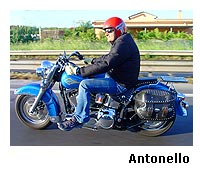 Antonello sul motociclo
